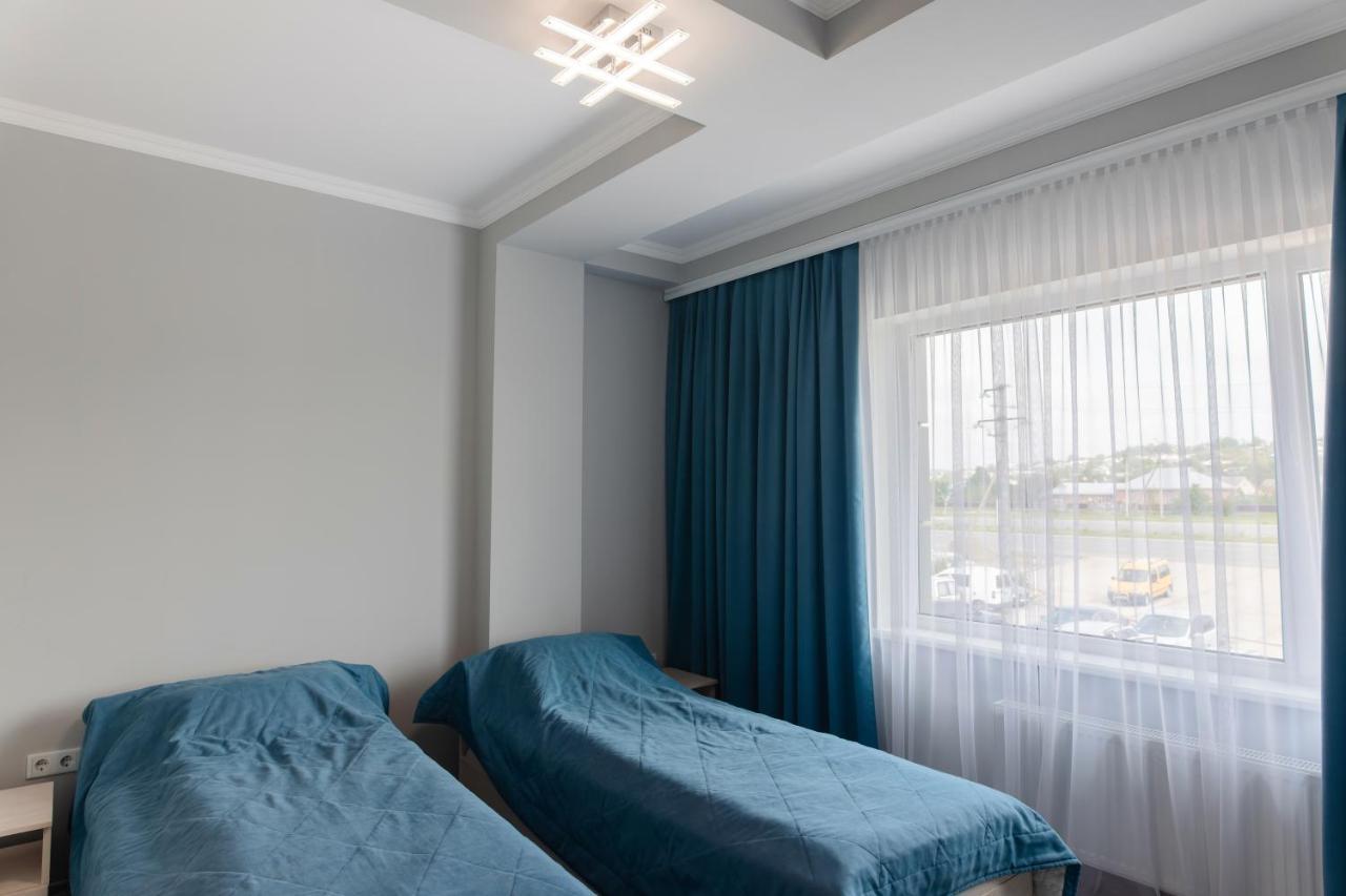 Af Trans Hotel Marshyntsi Bagian luar foto