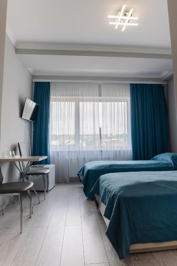 Af Trans Hotel Marshyntsi Bagian luar foto